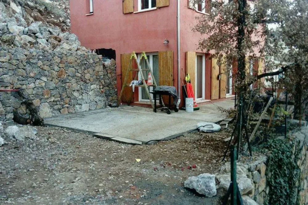 david-terrassement-renovation-construction-d-t-r-c-mur-en-pierre-a-levens-pres-d-aspremont-Renovation-3