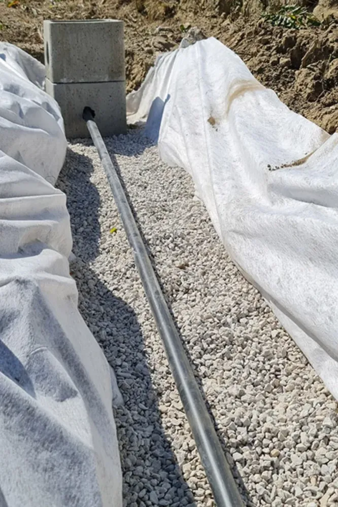 david-terrassement-renovation-construction-d-t-r-c-mur-en-pierre-a-levens-pres-d-aspremont-VRD-9